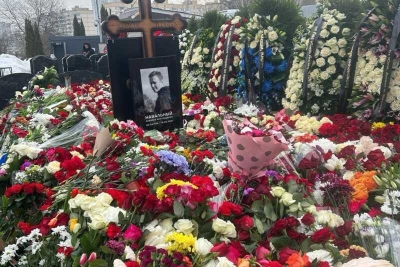 Матери Алексея и Юлии Навальных вернулись на Борисовское кладбище